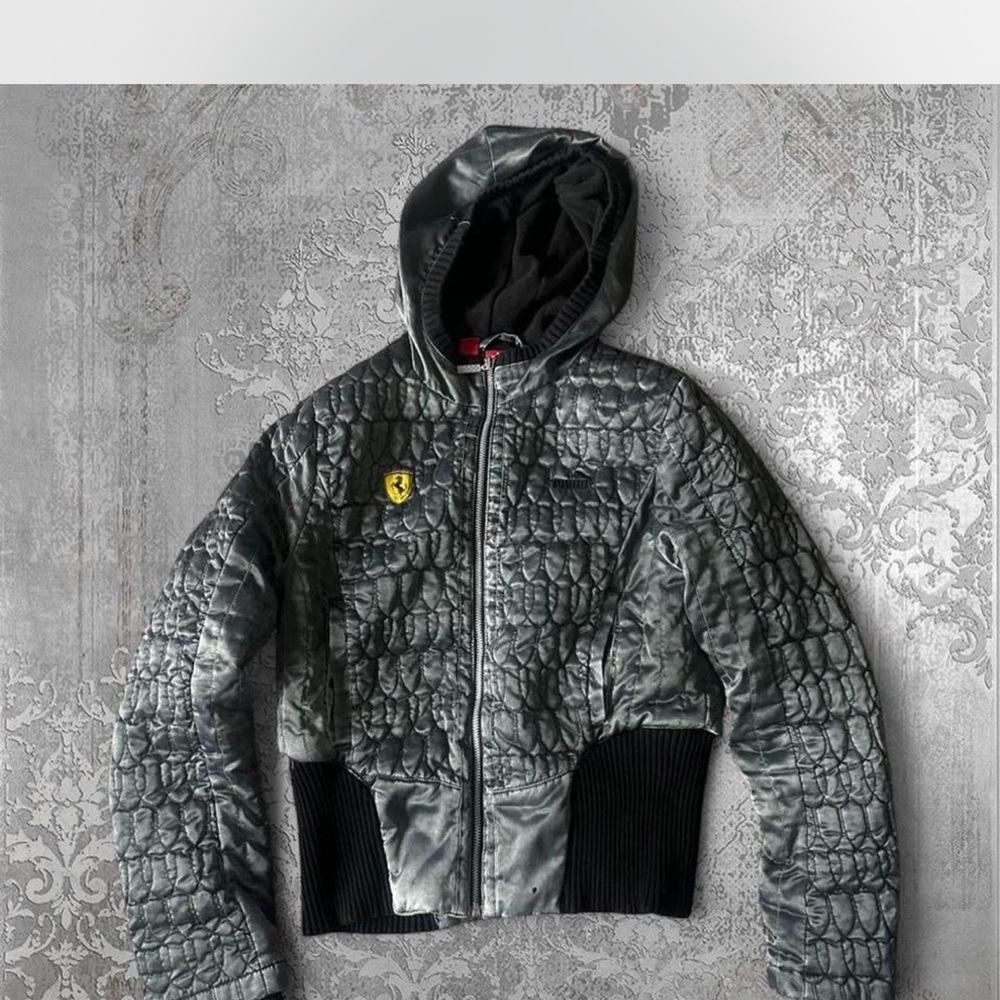 Puma Ferrari Blokettle black & grey jacket Size M